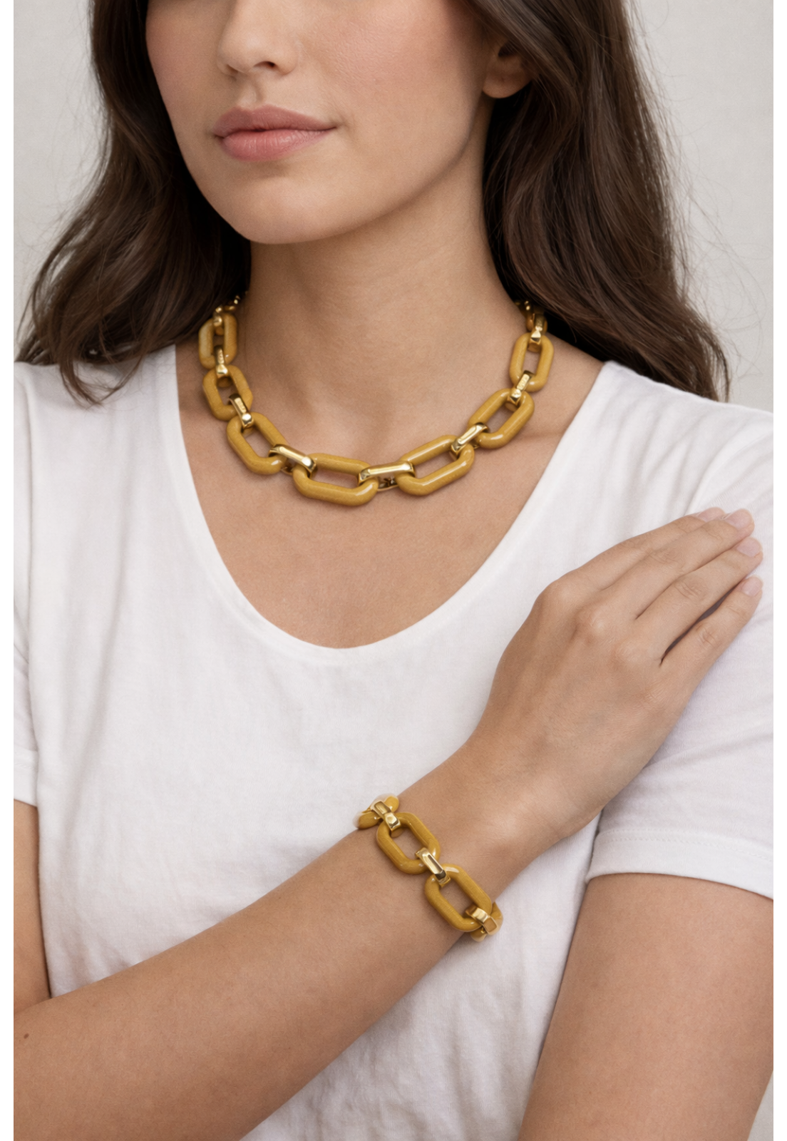 CONJUNTO COLAR E PULSEIRA CORRENTE MOSTARDA