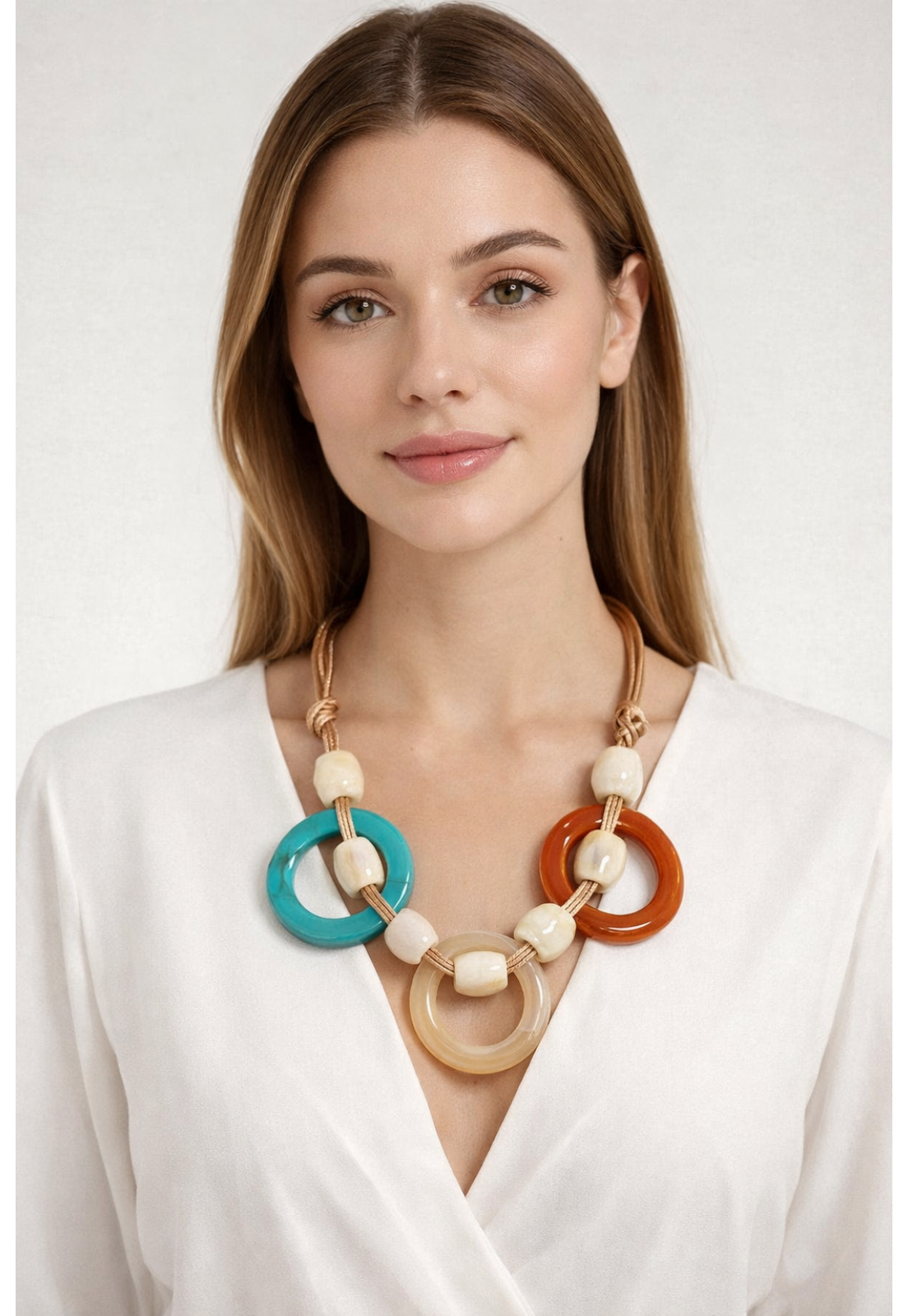 COLAR MARROM ELOS COLORIDOS