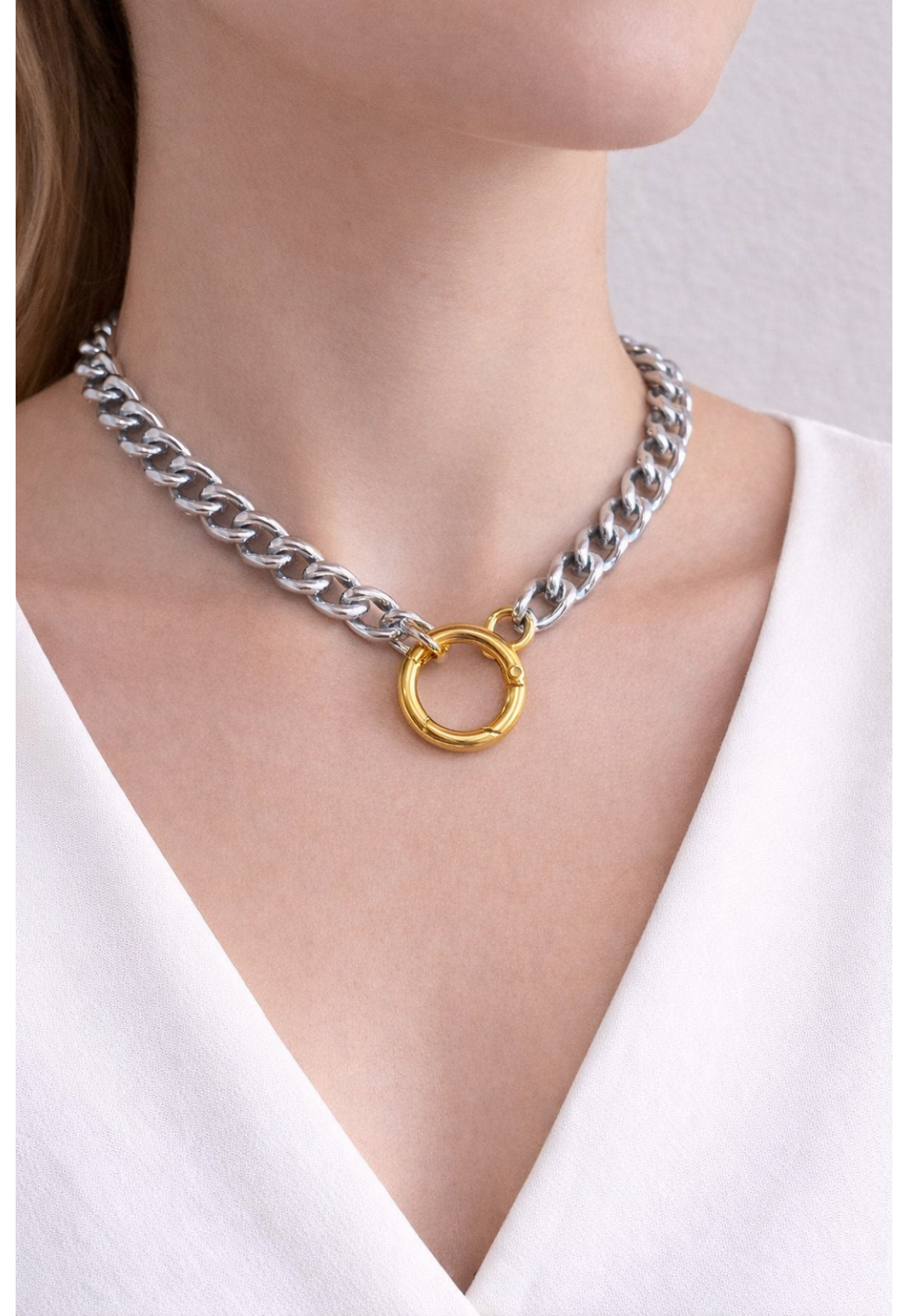 Colar Ródio Branco Elos Torcidos com fecho Redondo Gold