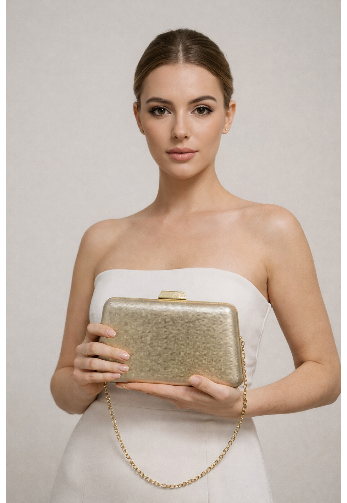 Clutch Luxo dourada retangular 