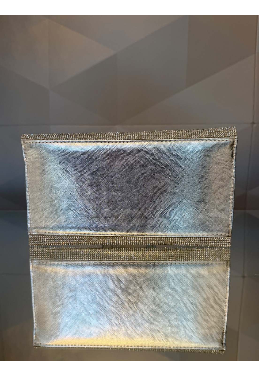 Clutch Luxo festa carteira Prata com Vidrilhos Cristais Clutch Luxo festa carteira Prata com Vidrilhos Cristais