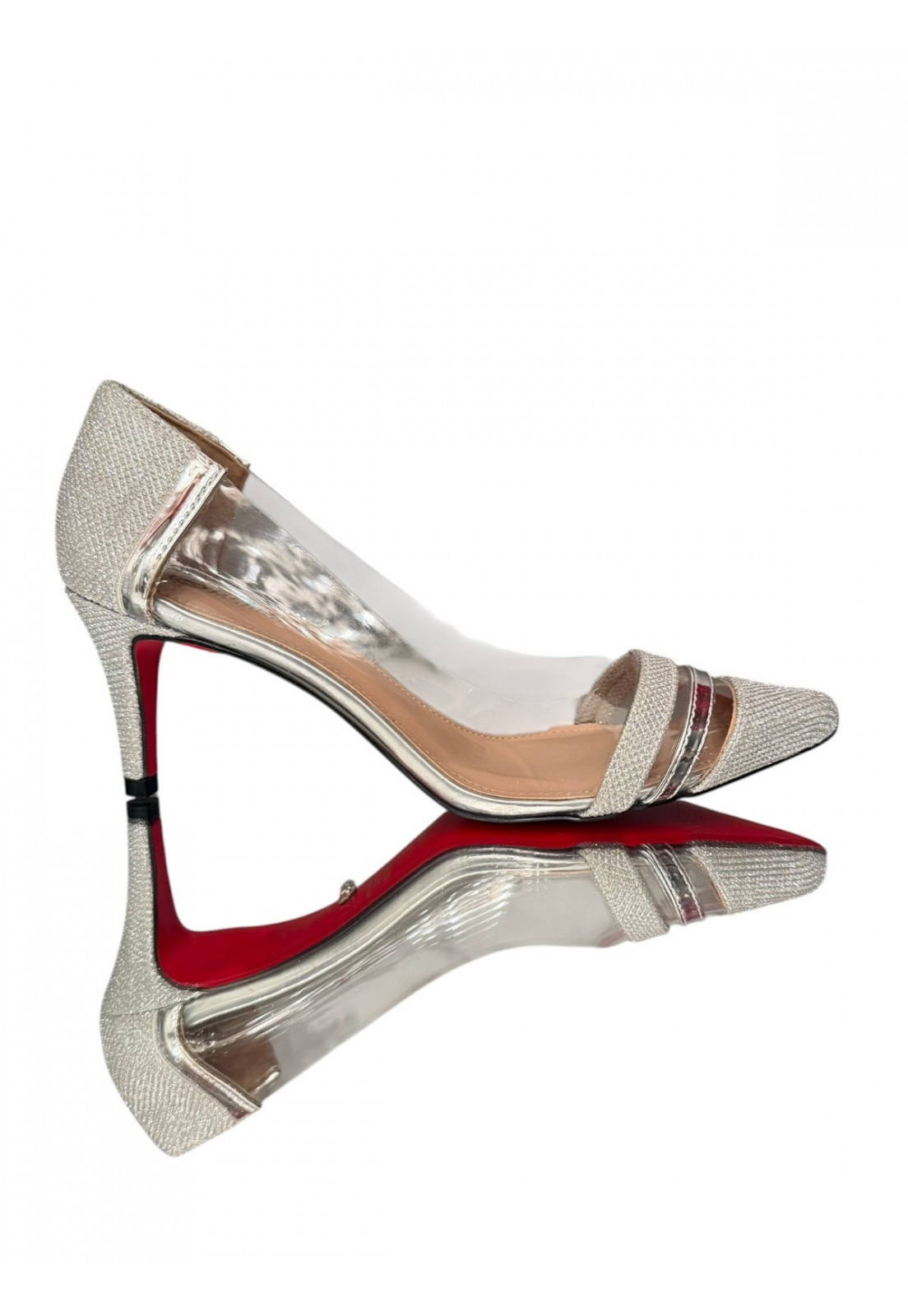 Scarpin cinderela Prata e vinil Salto 7 cm sola vermelha