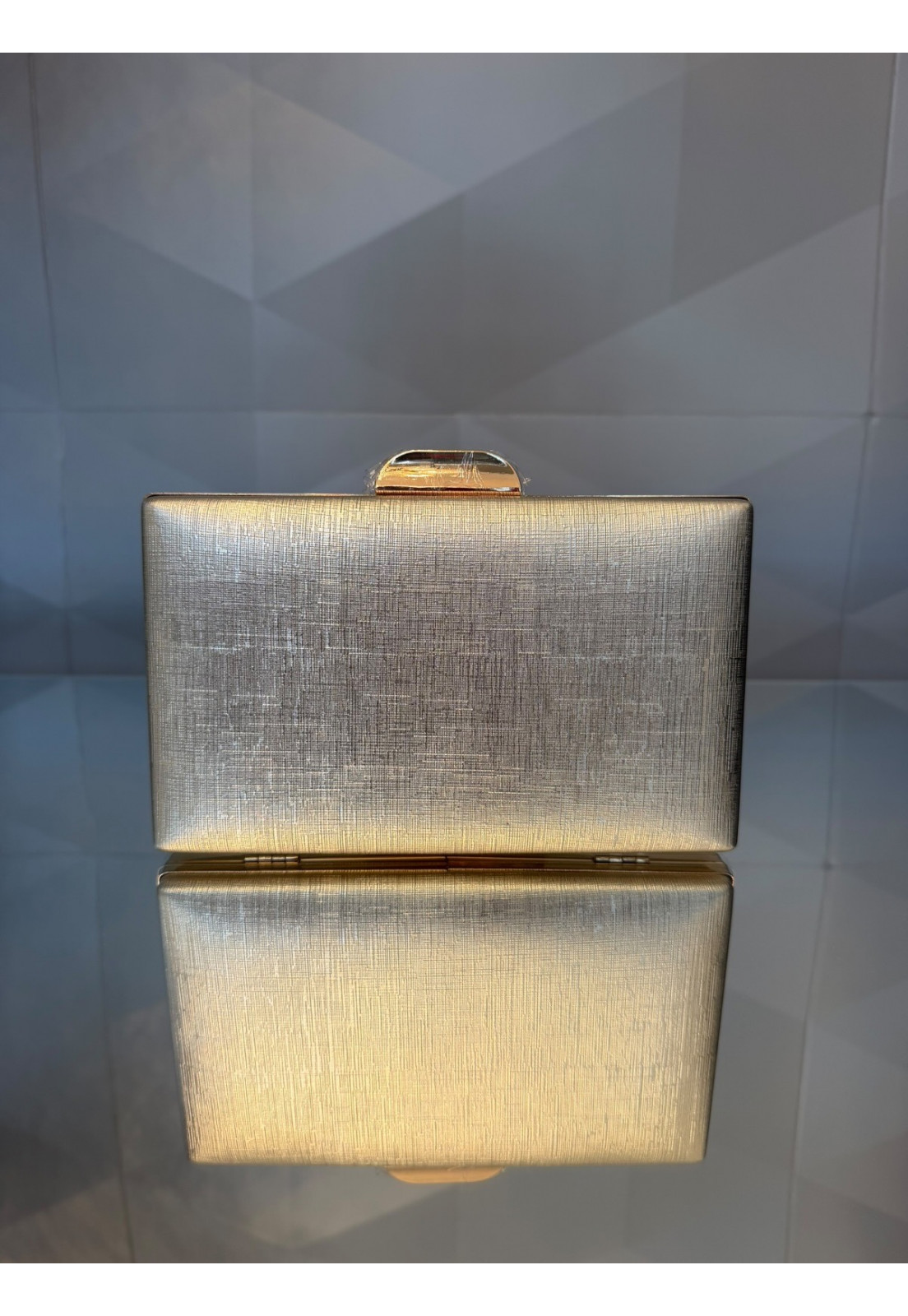 Bolsa Clutch Dourada Metalizada