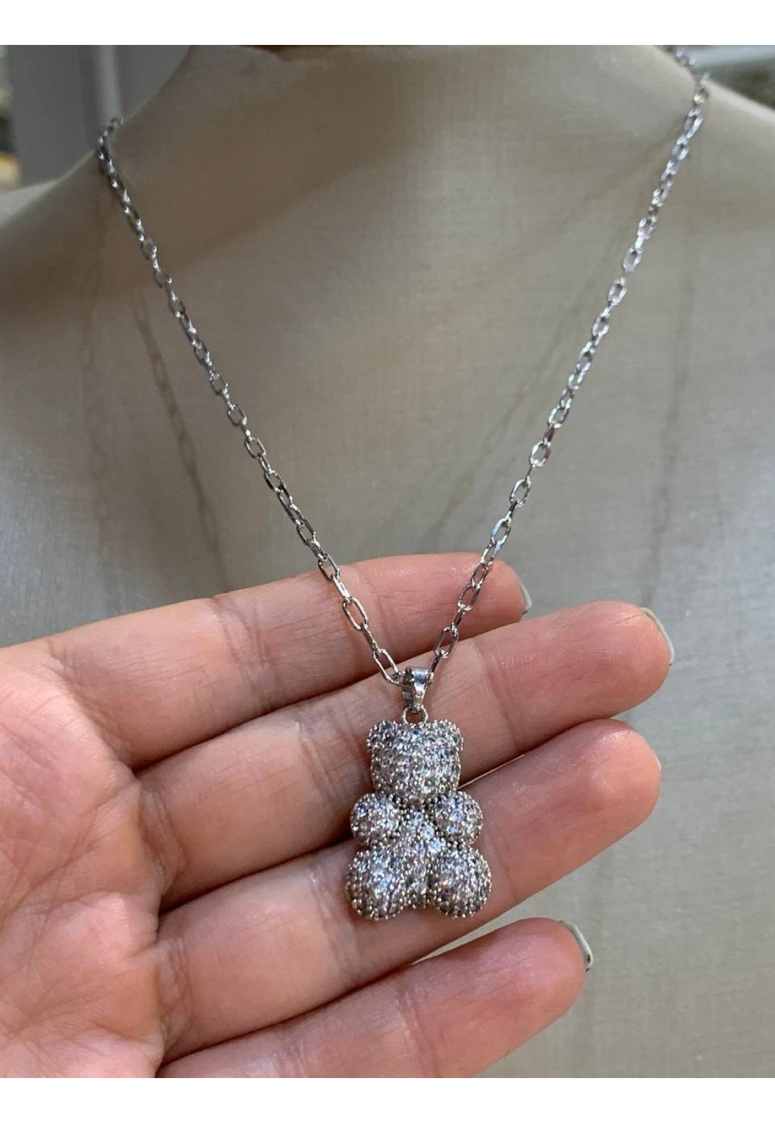 COLAR SEMIJOIA URSO CRAVEJADO RODRIO BRANCO COLAR SEMIJOIA URSO CRAVEJADO RODRIO BRANCO