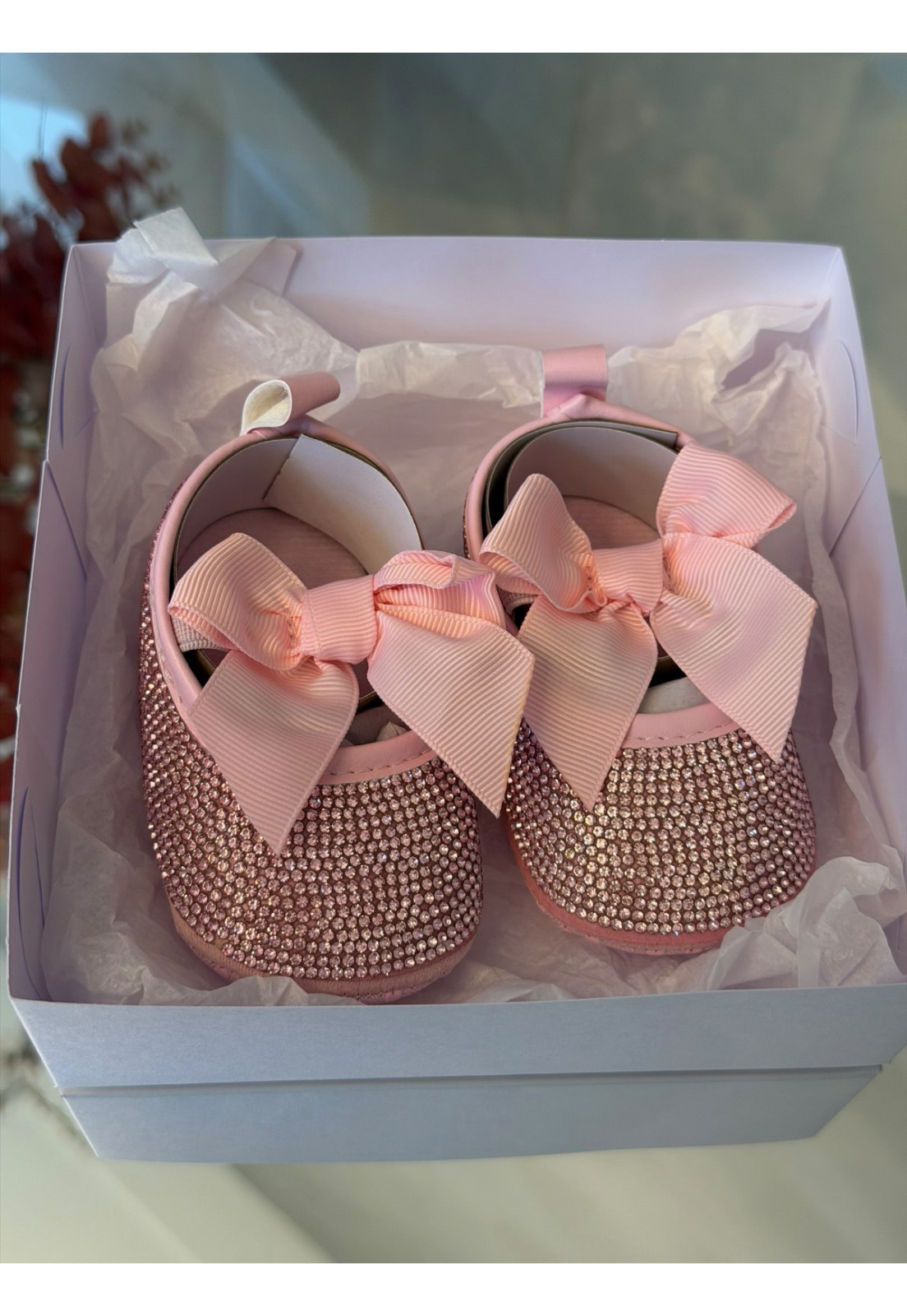 Sapatinho Luxo Infantil com Strass e Laço Sapatinho Luxo Infantil com Strass e Laço