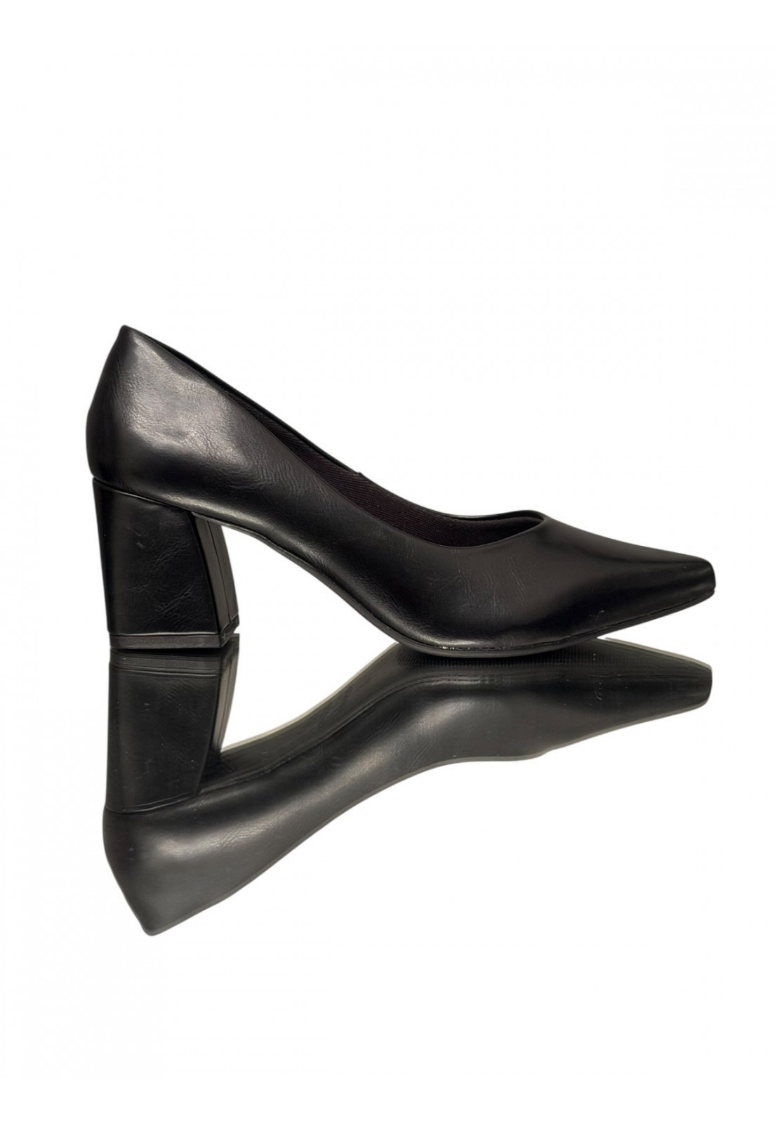 Scarpin preto salto bloco 6 cm