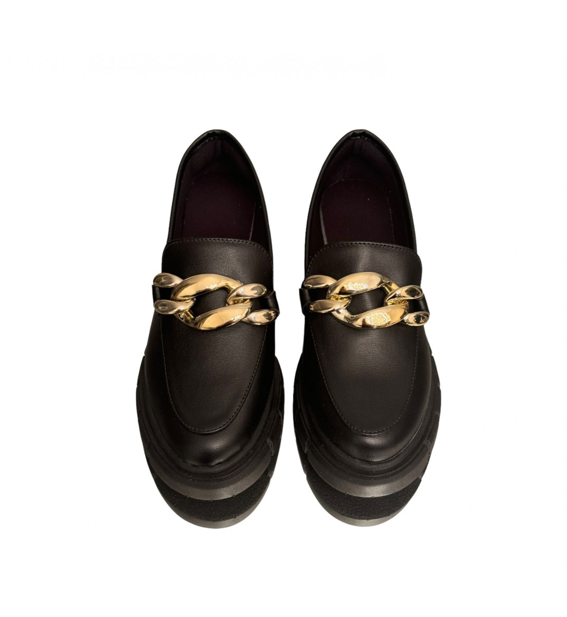 Mocassim Loafer Preto com detalhe dourado