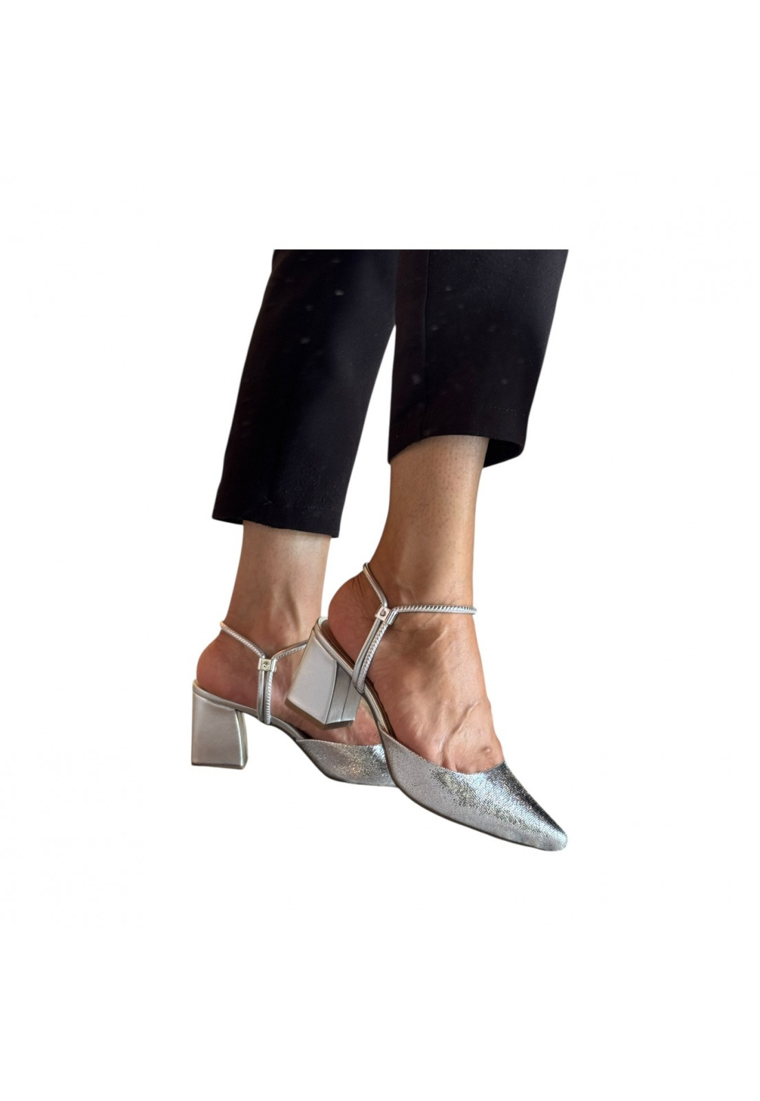 Scarpin Prata metalizado Salto bloco 6 cm Scarpin Prata metalizado Salto bloco 6 cm