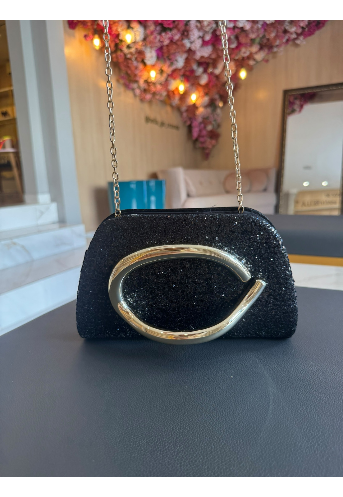 Clutch inspiração Brilho PRETA