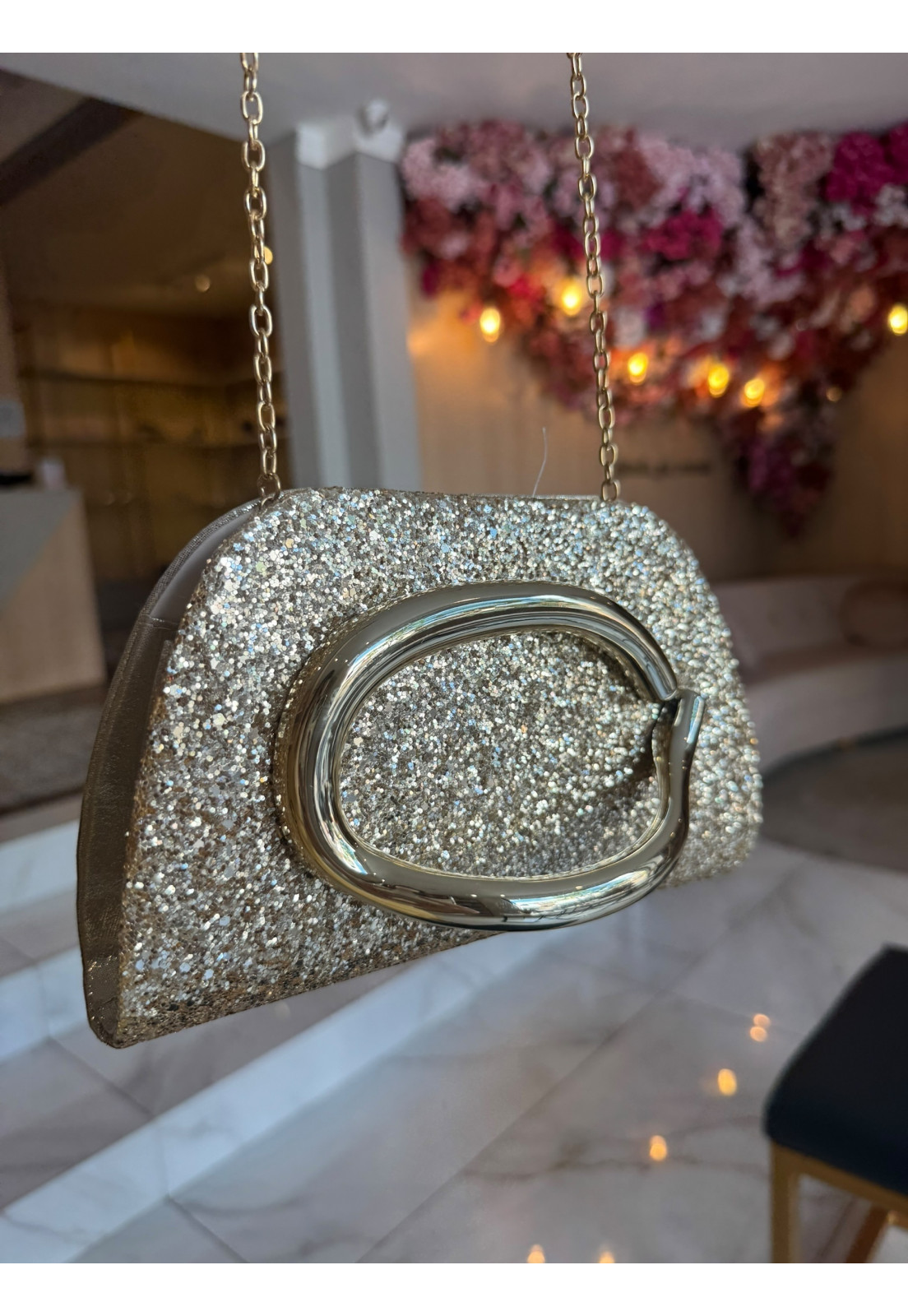 Clutch inspiração Brilho DOURADA