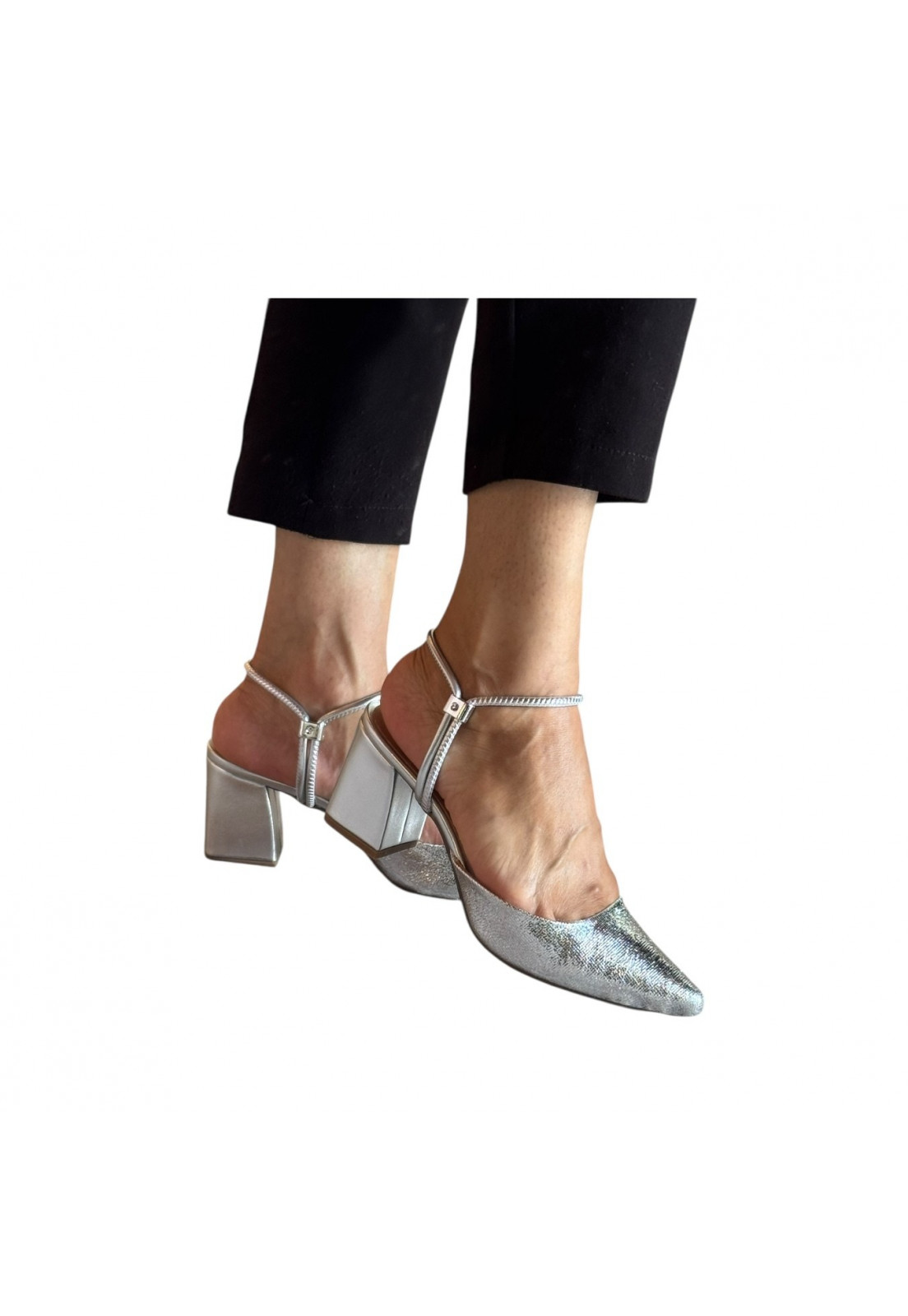 Scarpin Prata metalizado Salto bloco 6 cm Scarpin Prata metalizado Salto bloco 6 cm