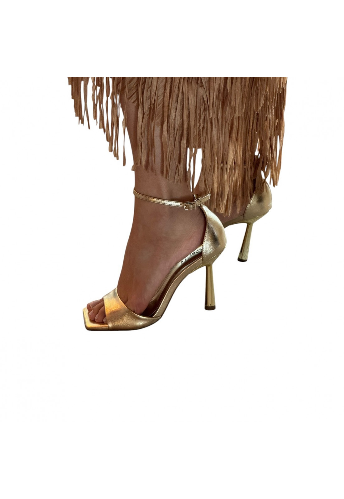 Sandália Gisele Dourada Metalizada Salto Metalizado 9 cm Sandália Gisele Dourada Metalizada Salto Metalizado 9 cm