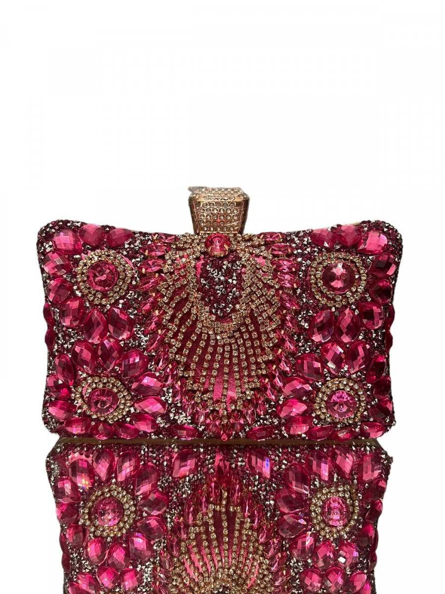 Clutch Luxo Pedraria Pink com detalhes dourado