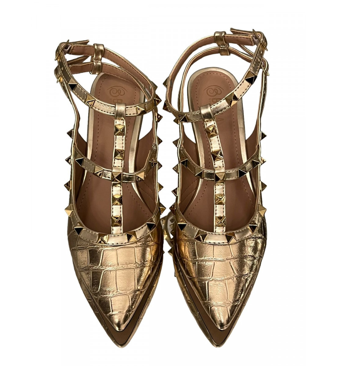 Scarpin Dourado  Slingback com detalhes Spike  Dourado salto 5cm