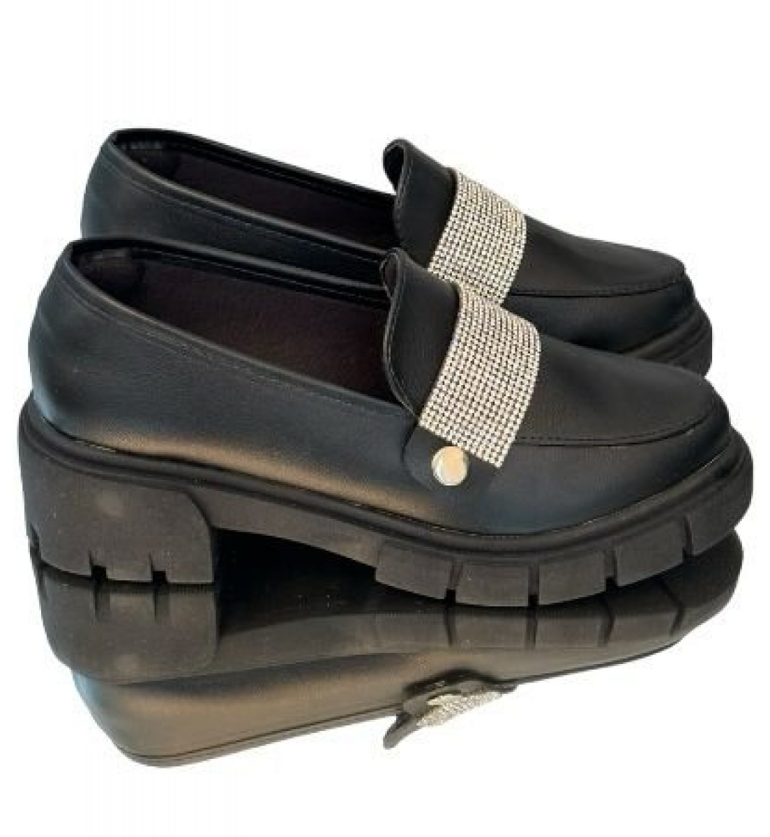 Mocassim Loafer Preto com 3 formas de usar