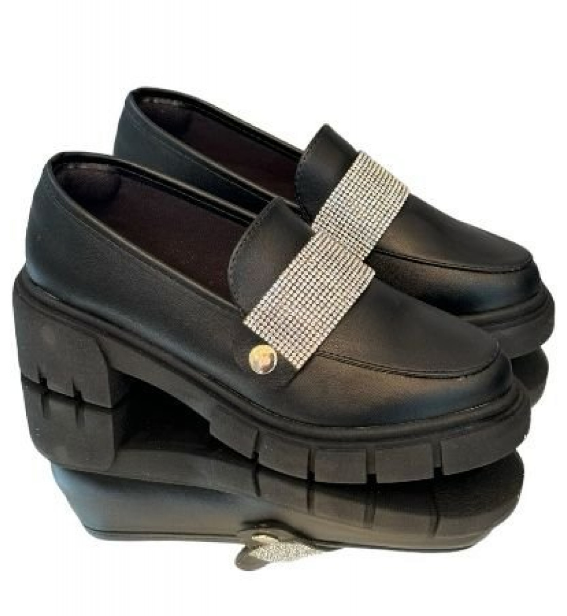 Mocassim Loafer Preto com 3 formas de usar