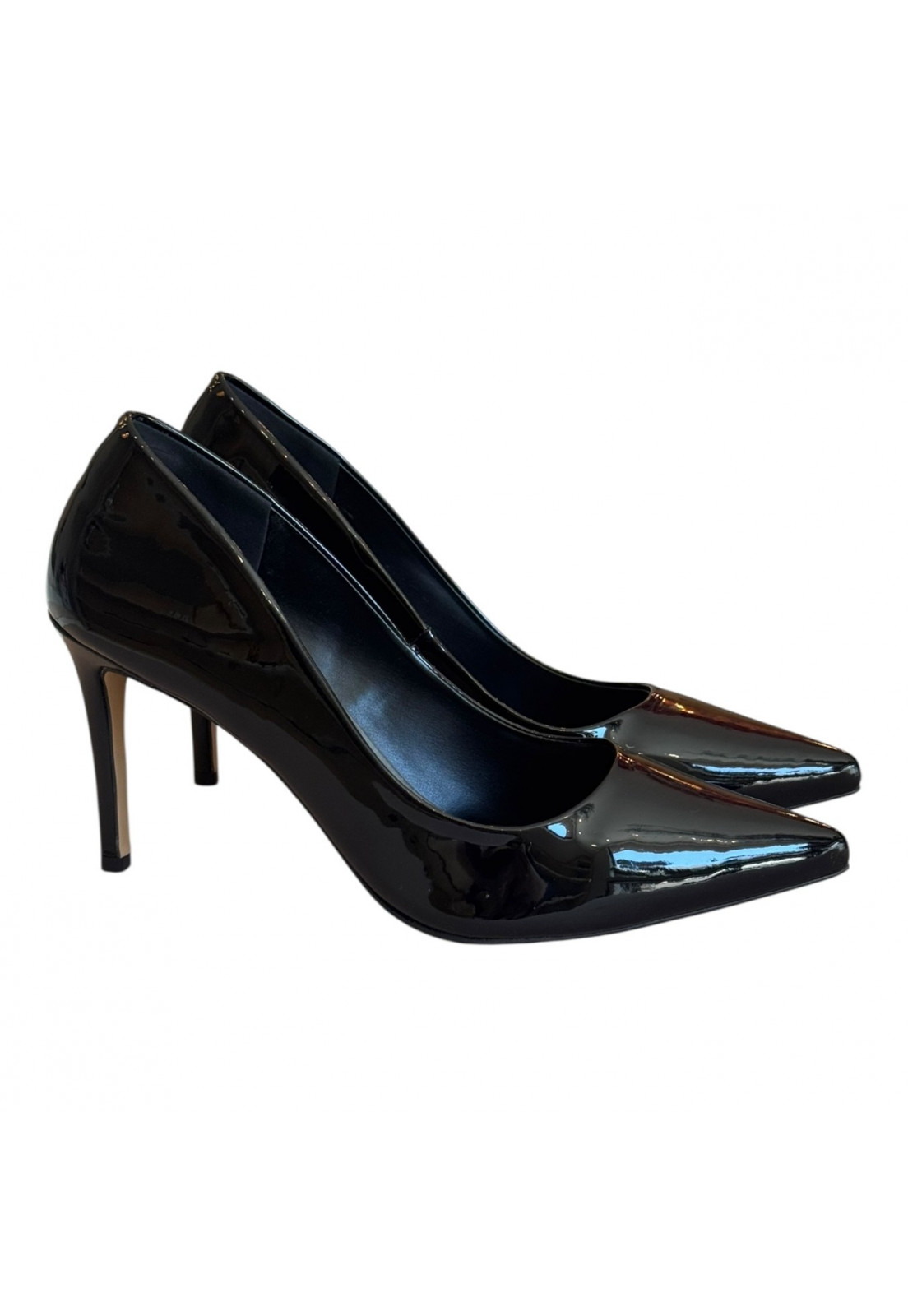 SCARPIN VERNIZ PRETO COM INTERNO PRETO SALTO 9 CM