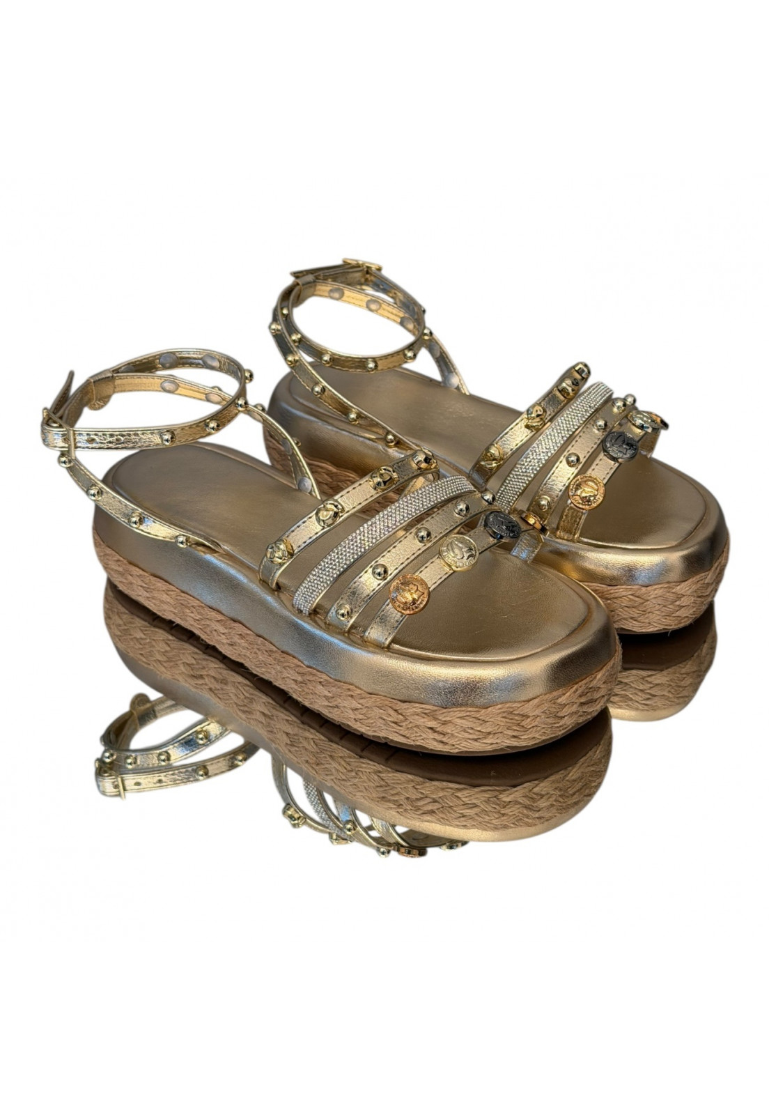 Sandália Papete Dourada Metalizada Tiras Strass e spikes