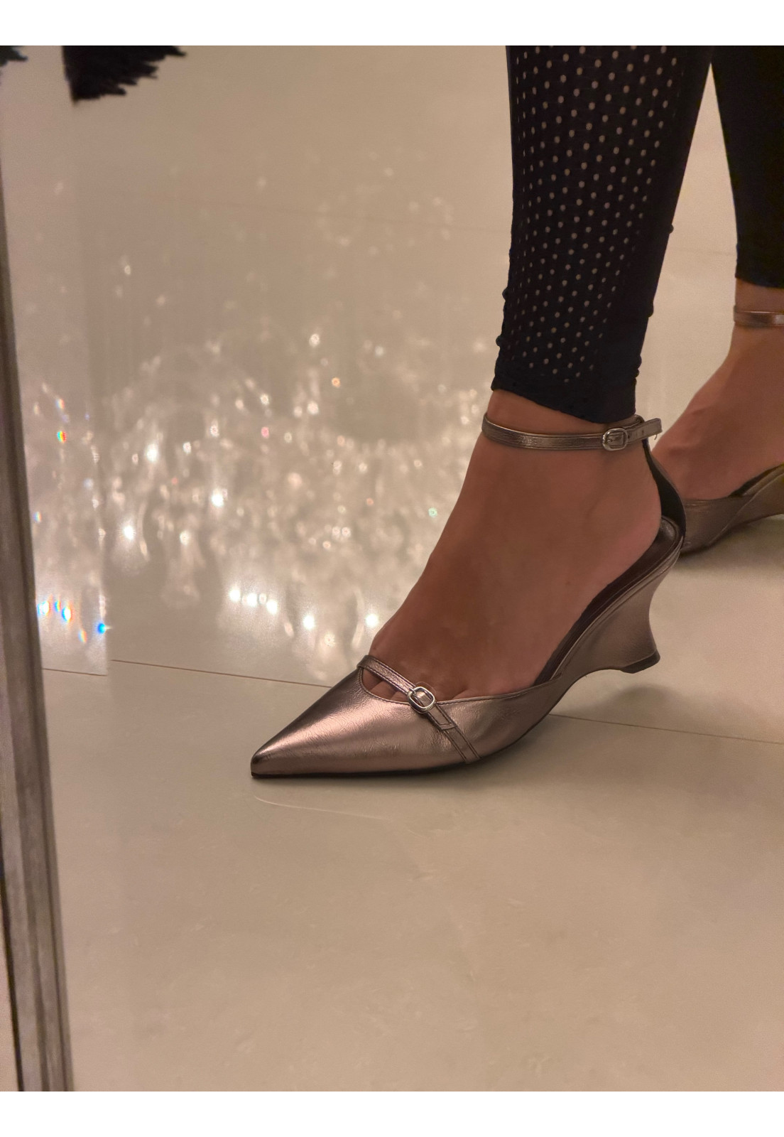 Scarpin LUMIERE PRATA metalizado salto anabela Scarpin LUMIERE PRATA metalizado salto anabela